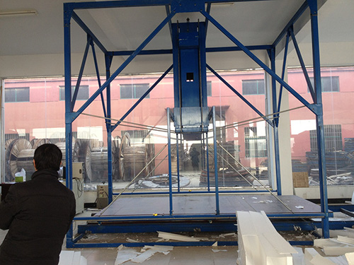 如何購買泡沫線條切割機